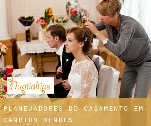 Planejadores do casamento em Cândido Mendes